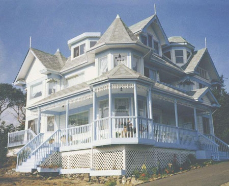 bluecastle.jpg (48444 bytes)