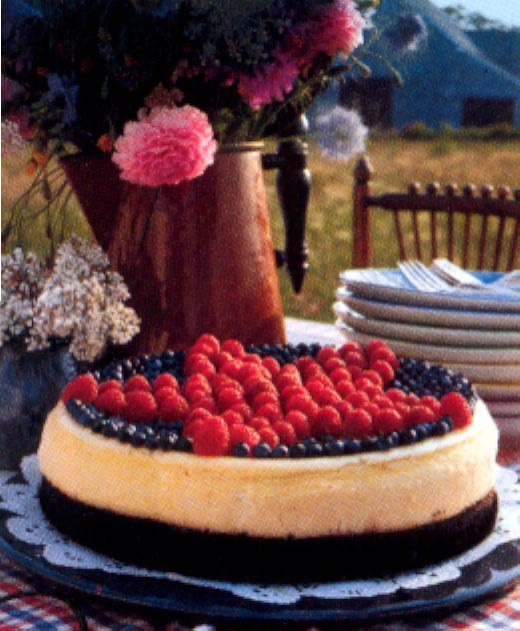 julycheesecake.jpg (107757 bytes)